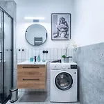 Apartment Old Town Gwarna