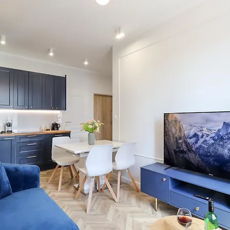 Apartment Old Town Gwarna