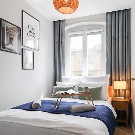 Old Town Gwarna Apartment *